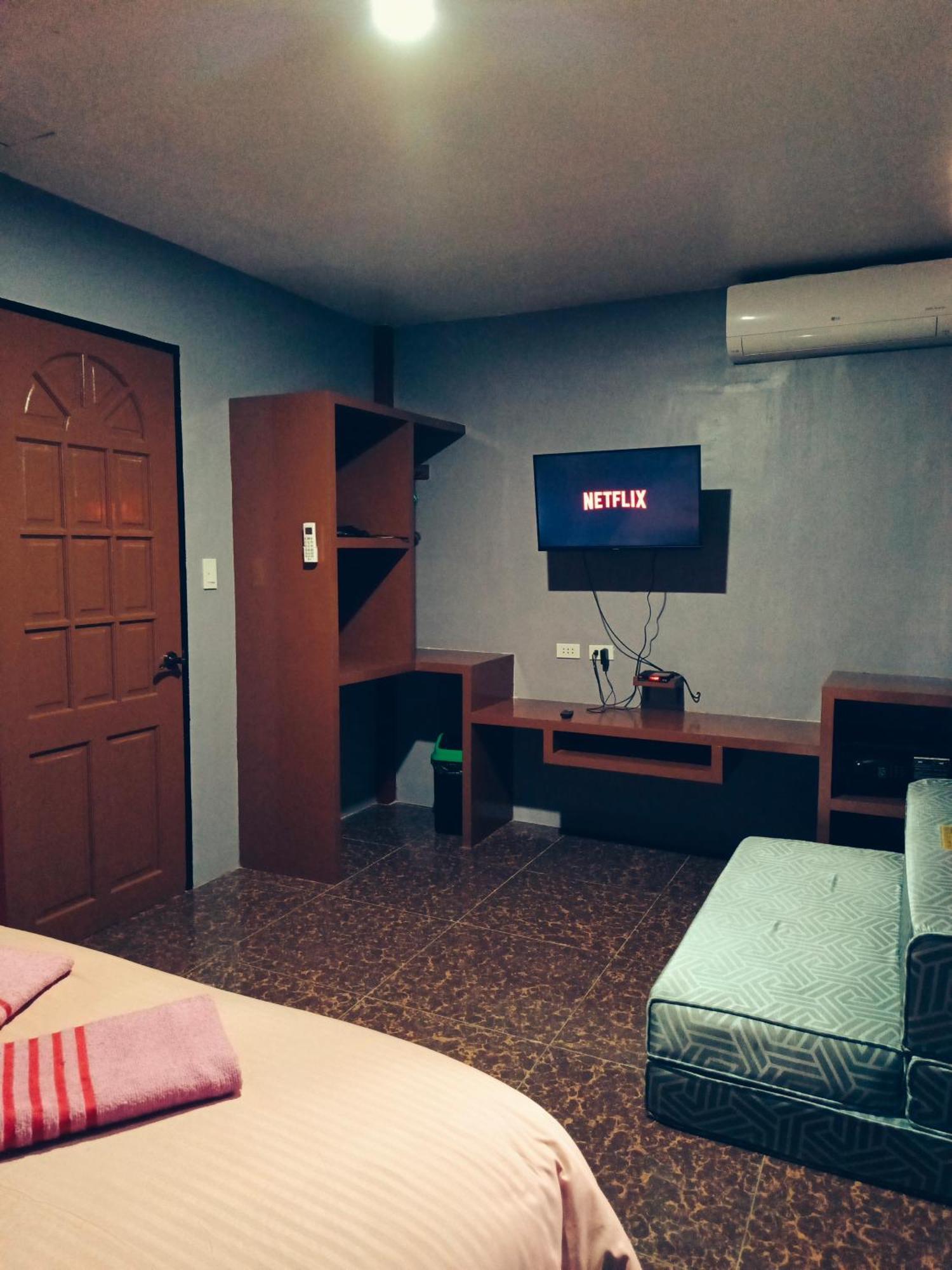 Peace Lily Studio Apartments Panglao Eksteriør bilde